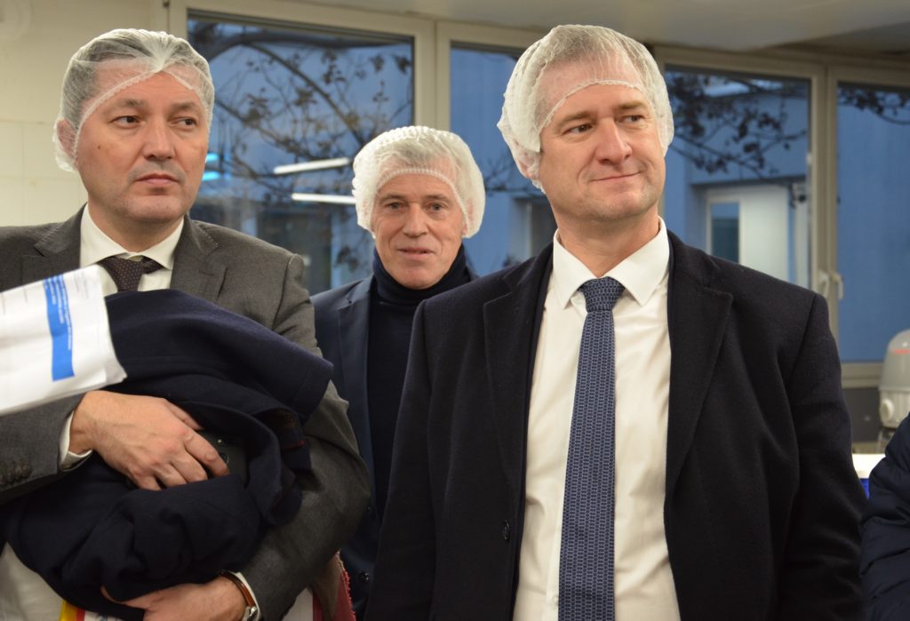 faculté des métiers essonne A gauche préfet 91 a droite Fabien Daurat président faculté des métiers 91.au milieu moi.